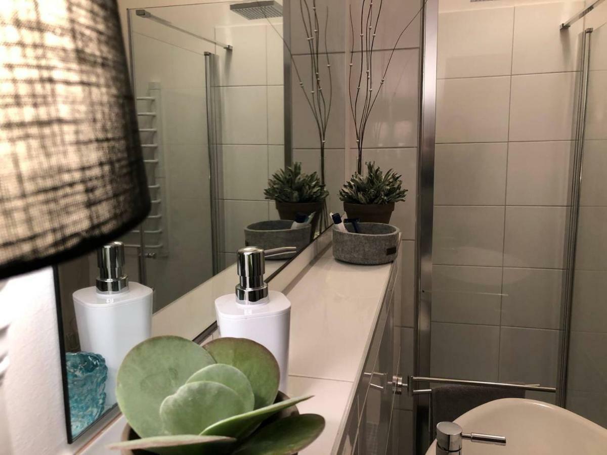Appartment Viola Bruggen  Buitenkant foto